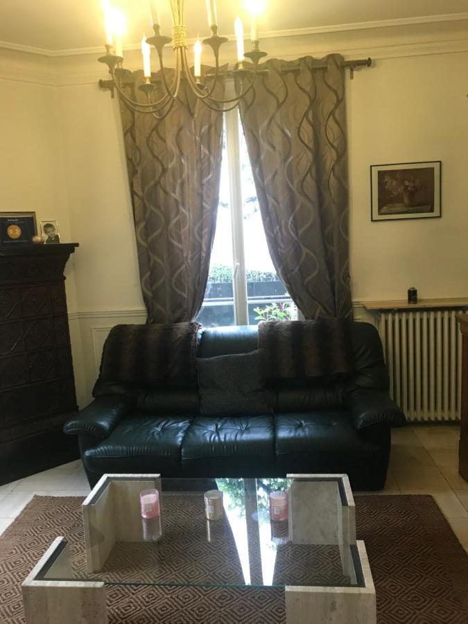 Maison En Pierre De Taille Le Raincy エクステリア 写真
